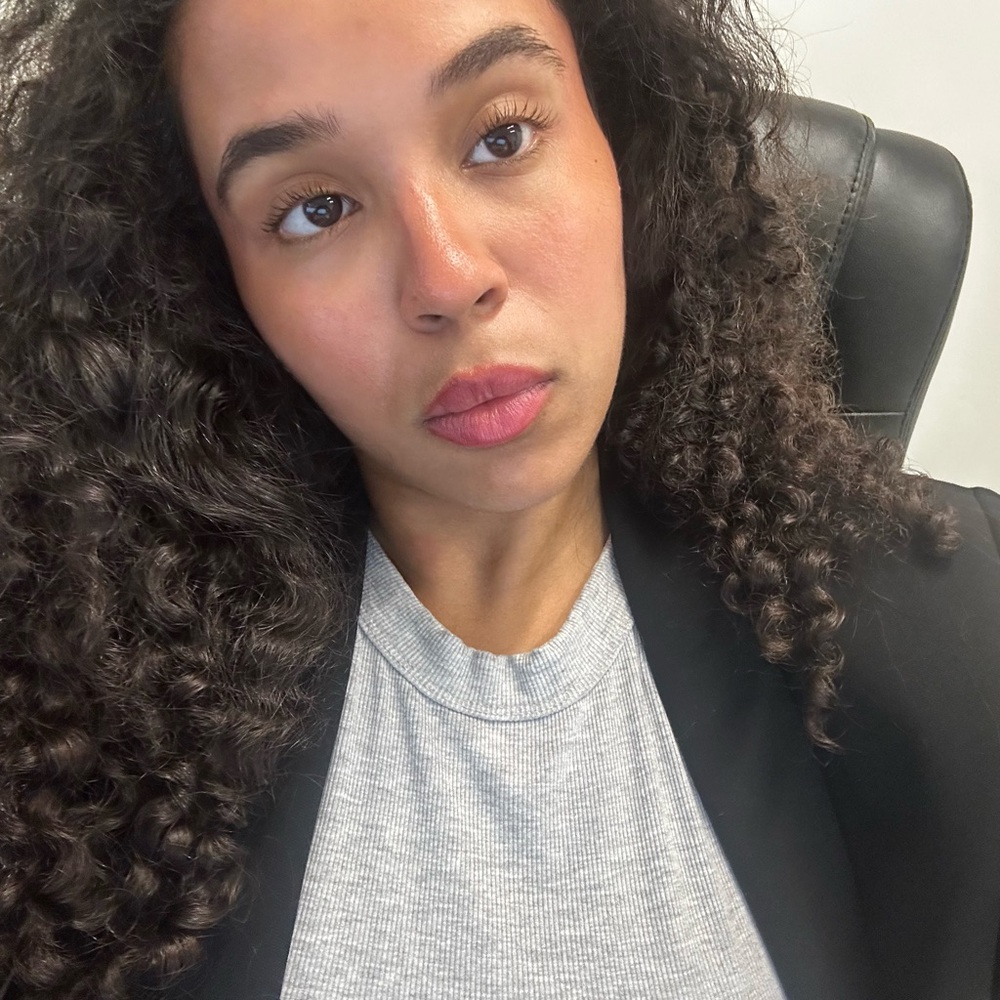 Meet your Posher, Karla